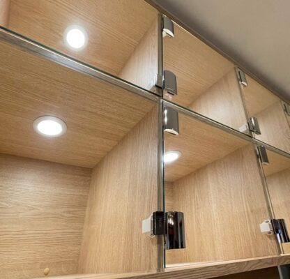 2 piezas de cierres magnéticos compactos, incl. contraplaca, superficie: blanca, 25 mm (63/64"), ML-30SW. Abrepuertas push-to-open que ahorra espacio para puertas de muebles, puertas de armarios y mucho más, de Sugatsune / LAMP® (Japón) - Imagen 5