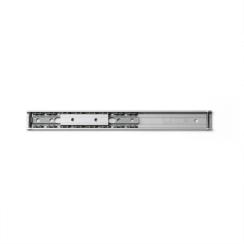 Mini enfocador de aluminio ARL2-16-150, de Sugatsune / LAMP (Japón)